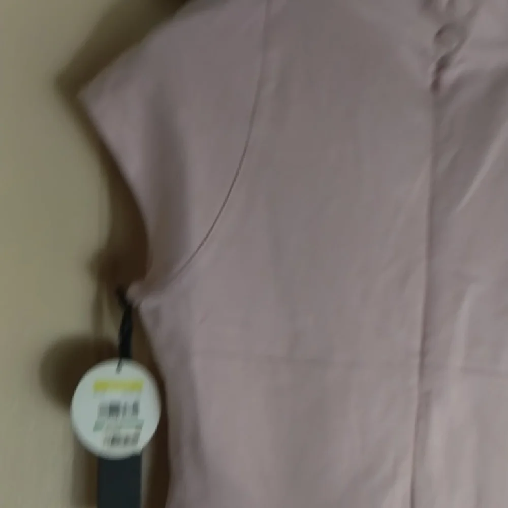 Elegant Pink Dress - Picture 7 of 9